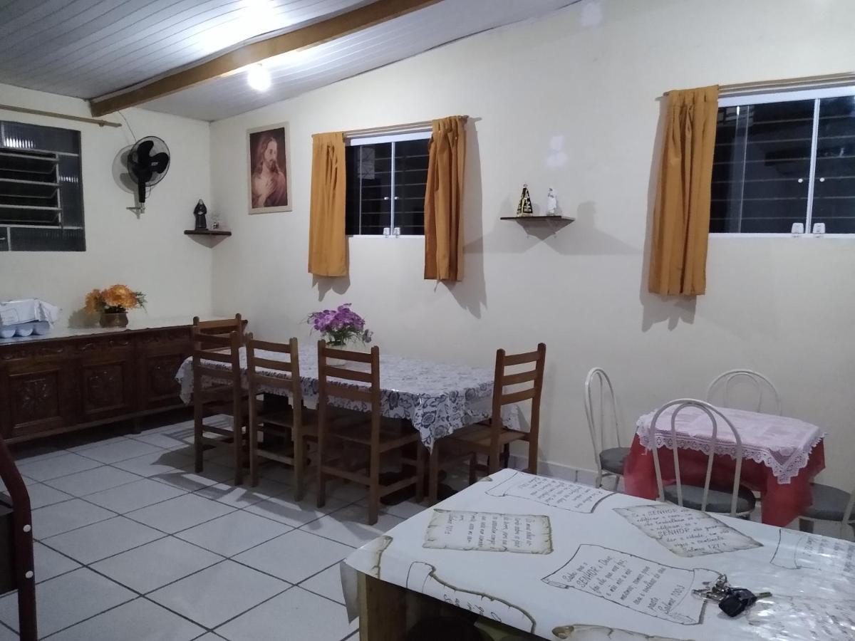 Hospedagem Santa Gertrudes Comensoli Cachoeira Paulista Exterior foto