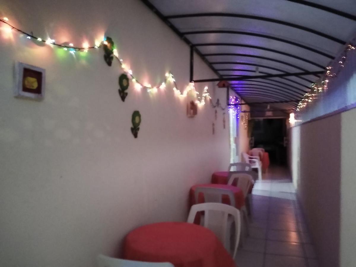 Hospedagem Santa Gertrudes Comensoli Cachoeira Paulista Exterior foto